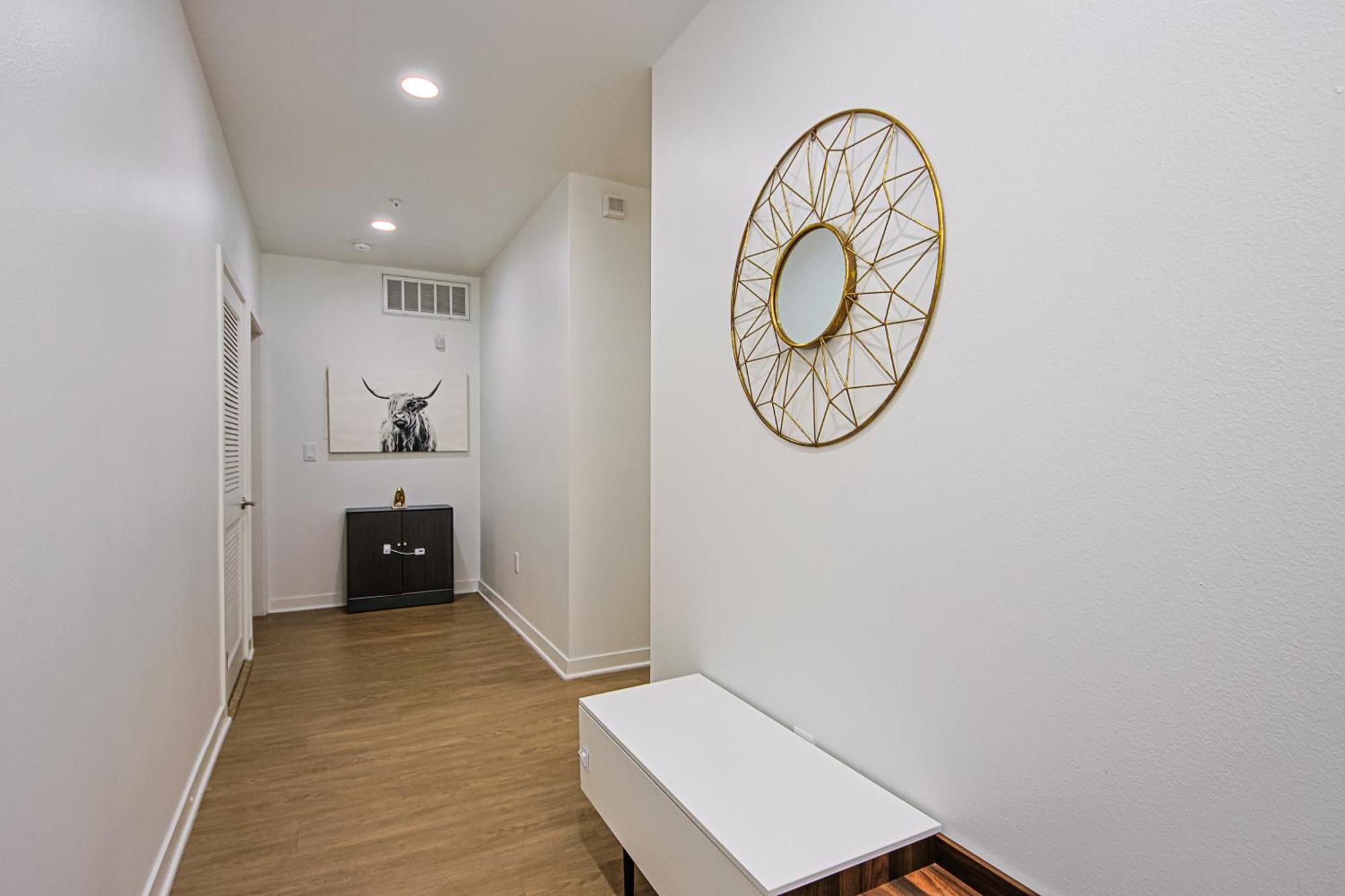 The Carlton- Modern-Luxury 2 Master Suites In Hrt Of Sm Steps To Ocean Ave 洛杉矶 外观 照片